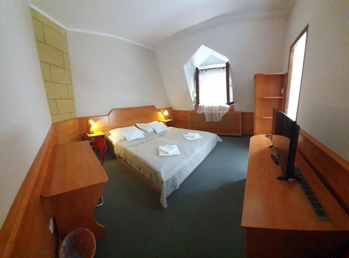 Delanta Panzio Bed & Breakfast Beci Exterior foto