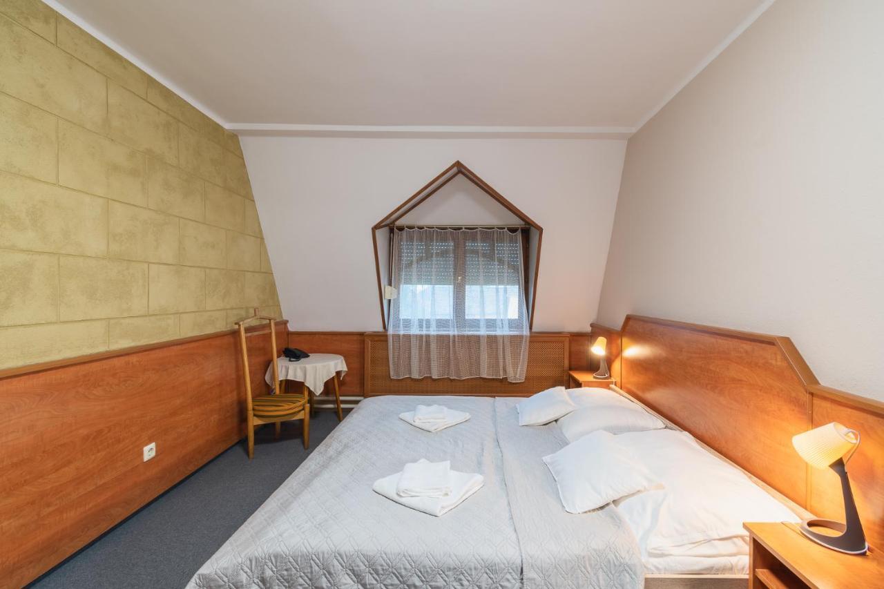 Delanta Panzio Bed & Breakfast Beci Exterior foto