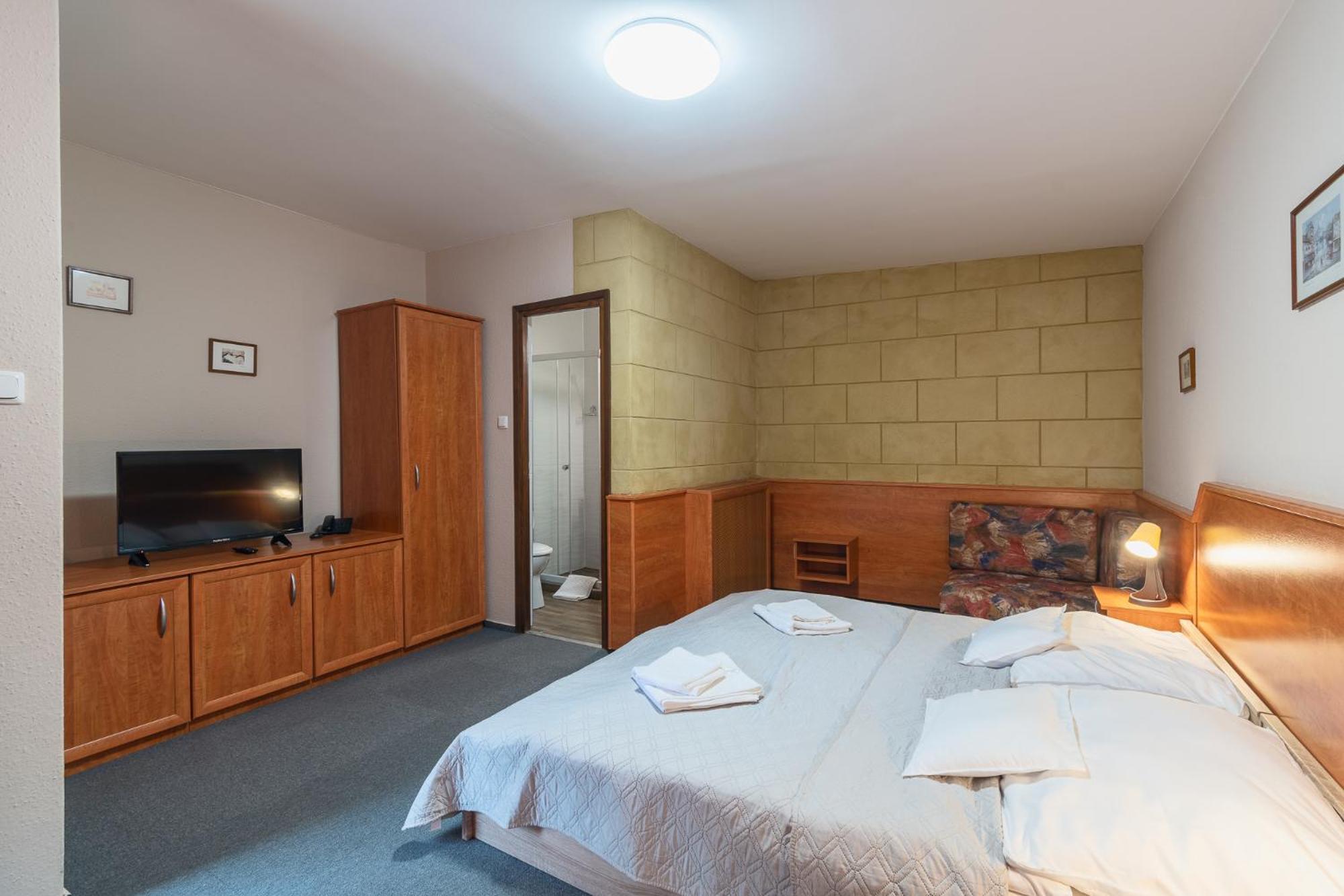 Delanta Panzio Bed & Breakfast Beci Exterior foto