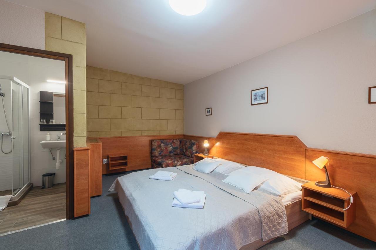Delanta Panzio Bed & Breakfast Beci Exterior foto