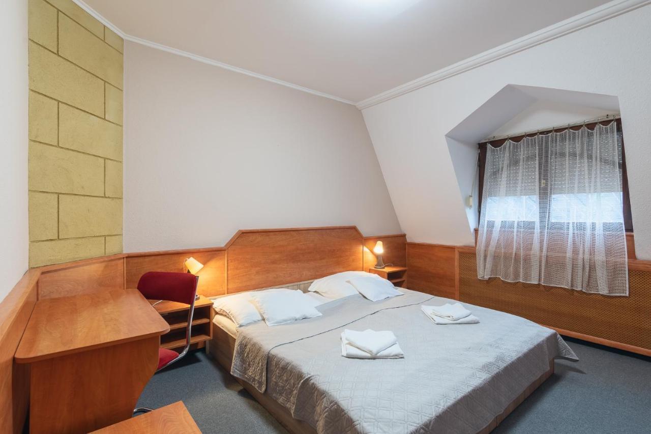 Delanta Panzio Bed & Breakfast Beci Exterior foto
