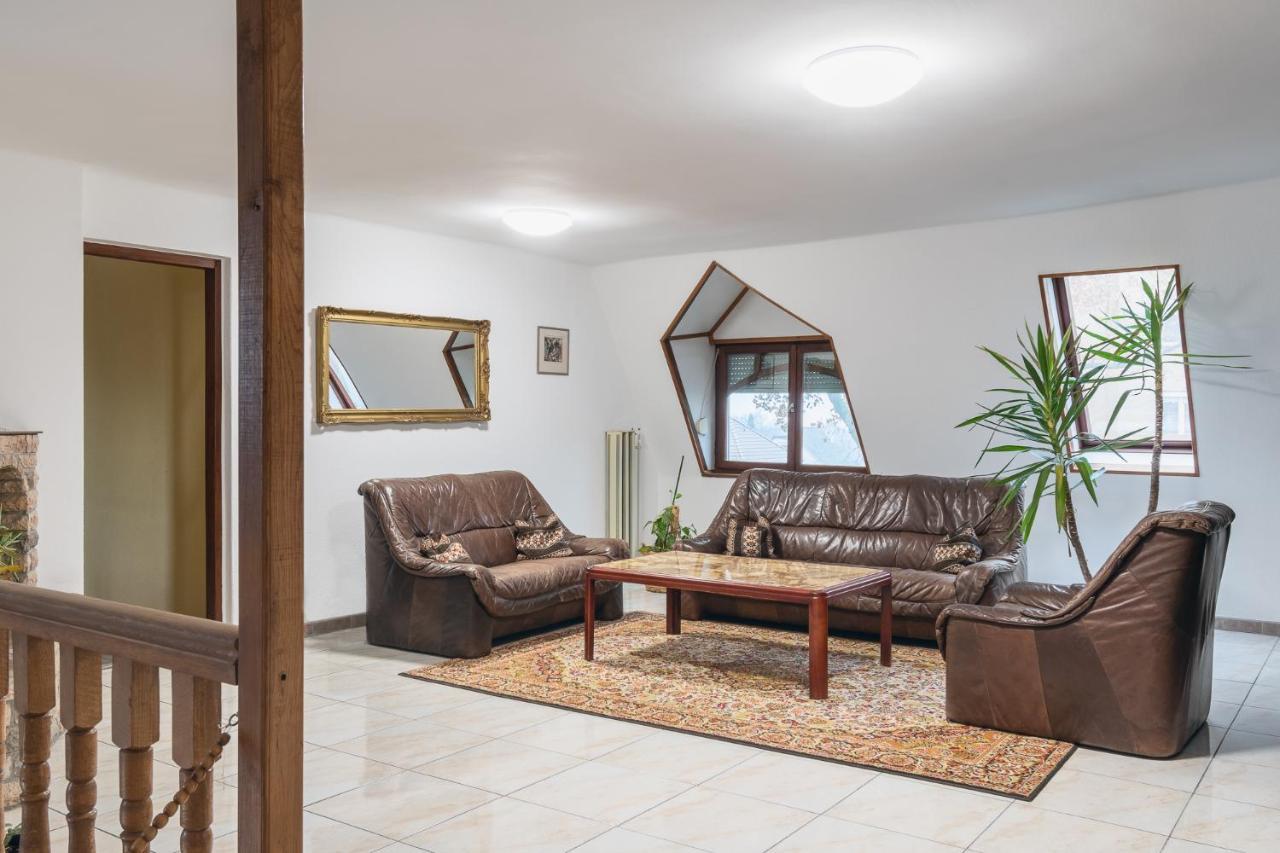 Delanta Panzio Bed & Breakfast Beci Exterior foto